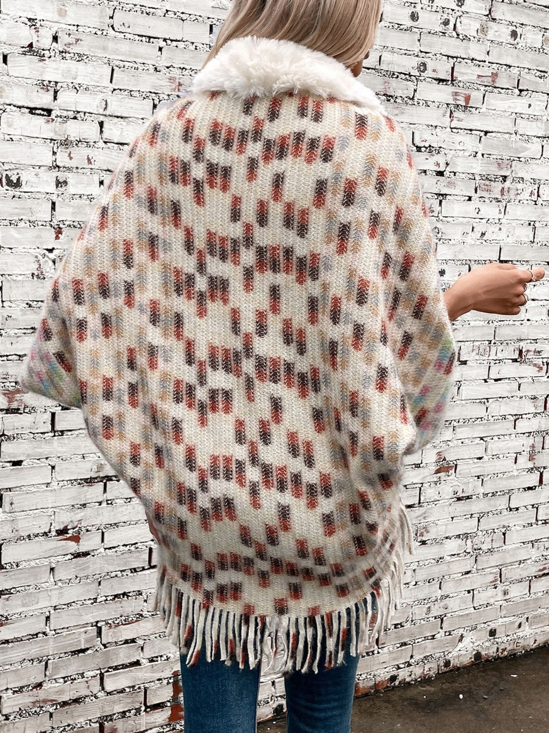 e22f3bd0-b832-4509-a08a-f1c1a23eba02-Max