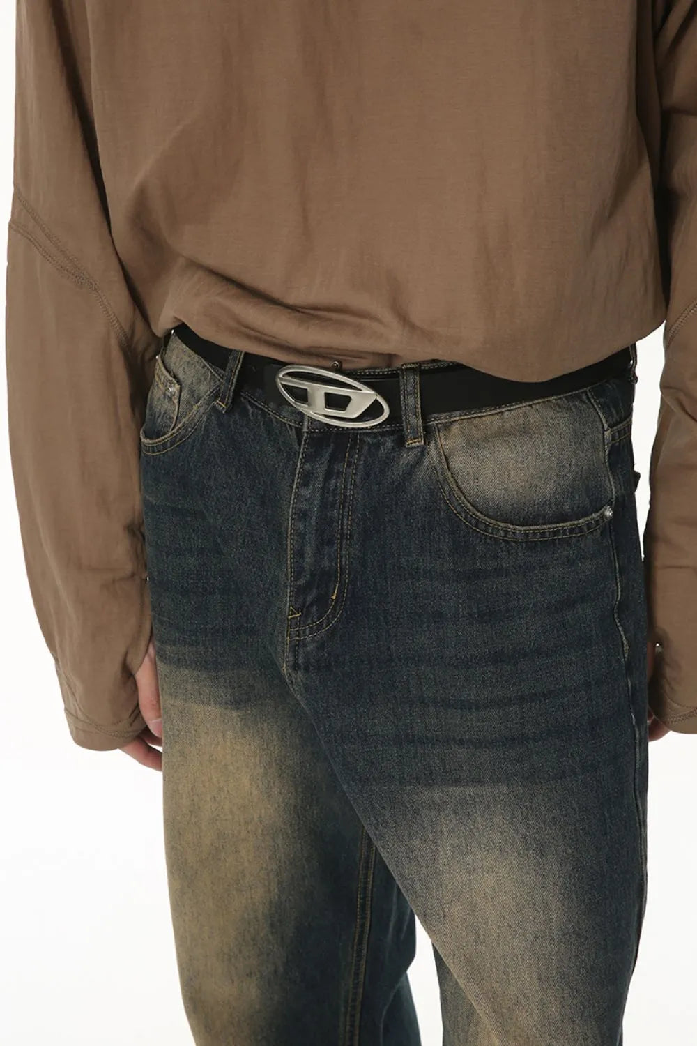 9bb4d97a-54f9-44b7-9020-449a6c25847a-Max